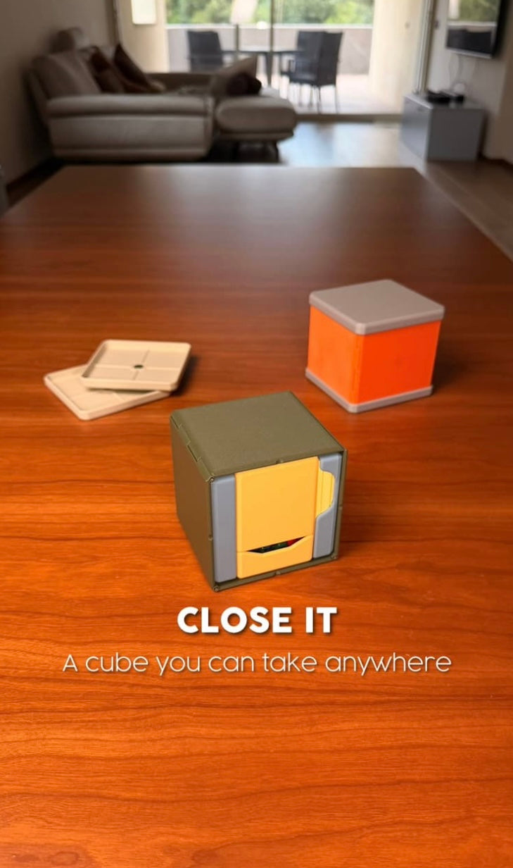 Desk Cube – Foldable Storage Organizer