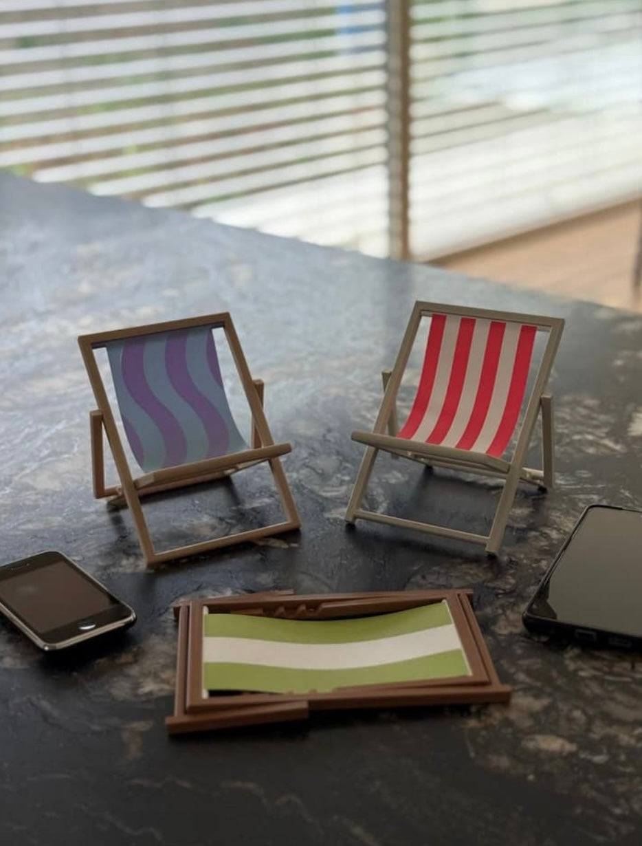 CHILL PHONE | ADJUSTABLE PHONE
HOLDER